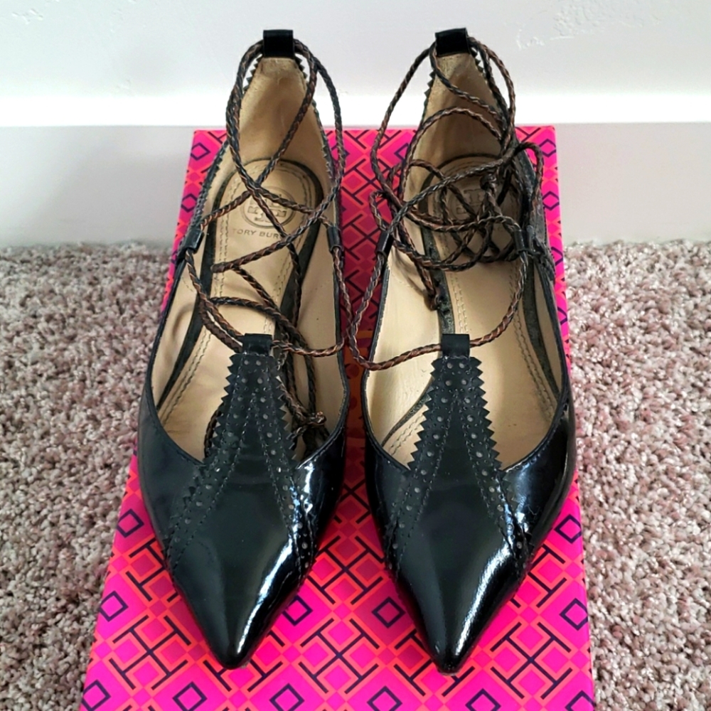 Tory Burch Varebbe Lace Up Flat